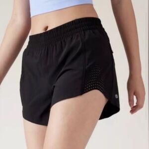 Athleta Hustle 3” Black Running Shorts, sz Small